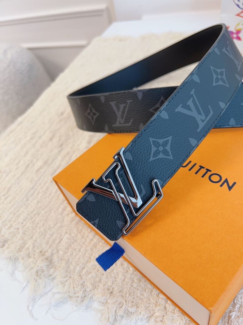 l0vis Vvtt0n belts